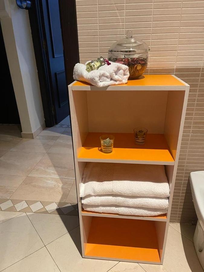 Magnifique Appartement Spacieux Confort Propre Familial 2 Chambres Salon Et Salle A Manger A 20Mn A Pied De Place Jemaa El Fina 4 Piscines Dans Espace De Golf A 12 Mn En Voitures L Entree Est Gratuit Pour La Clientele Ouvert Entre 10H Et 20H Marrakesch Exterior foto