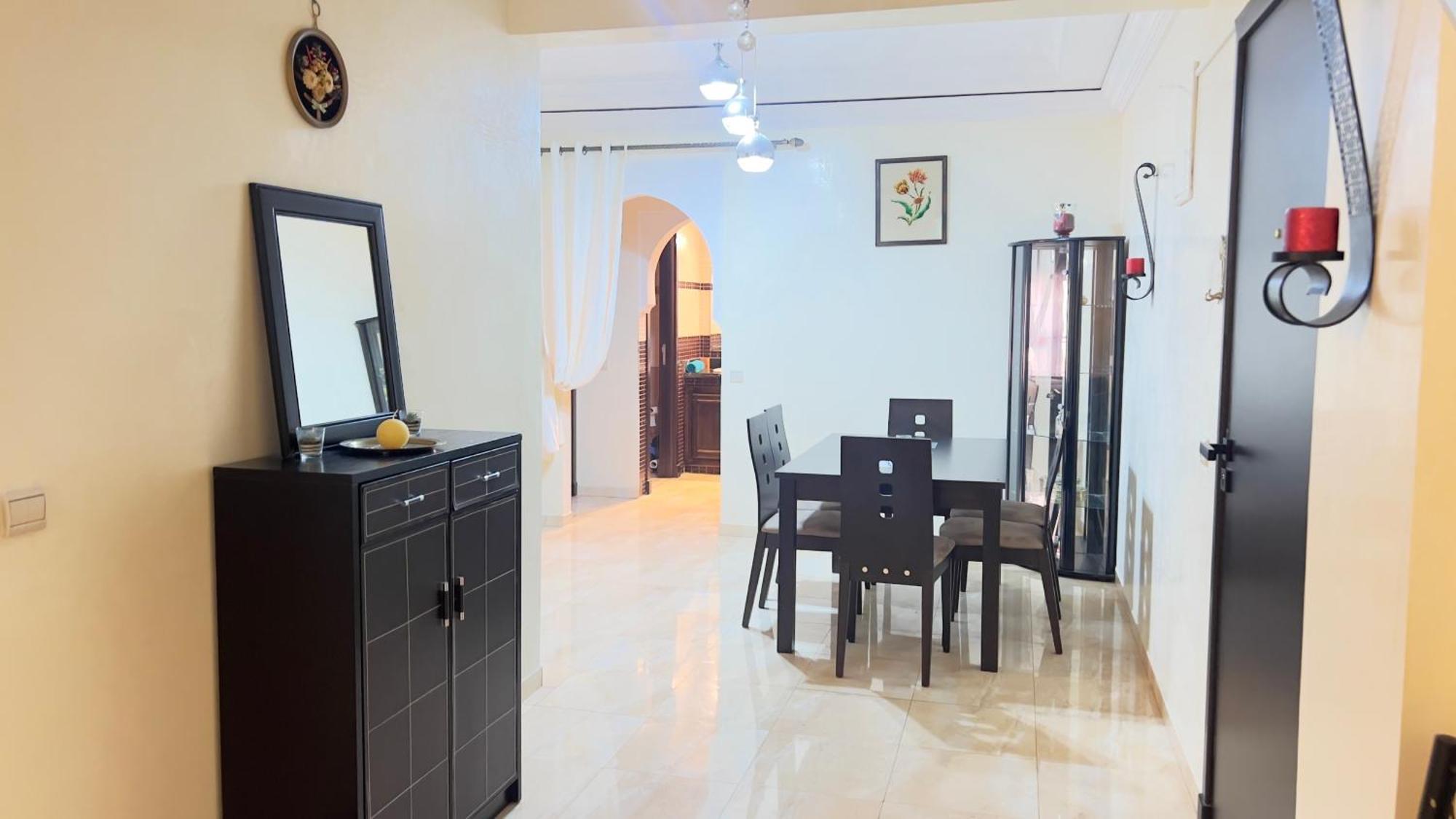 Magnifique Appartement Spacieux Confort Propre Familial 2 Chambres Salon Et Salle A Manger A 20Mn A Pied De Place Jemaa El Fina 4 Piscines Dans Espace De Golf A 12 Mn En Voitures L Entree Est Gratuit Pour La Clientele Ouvert Entre 10H Et 20H Marrakesch Exterior foto